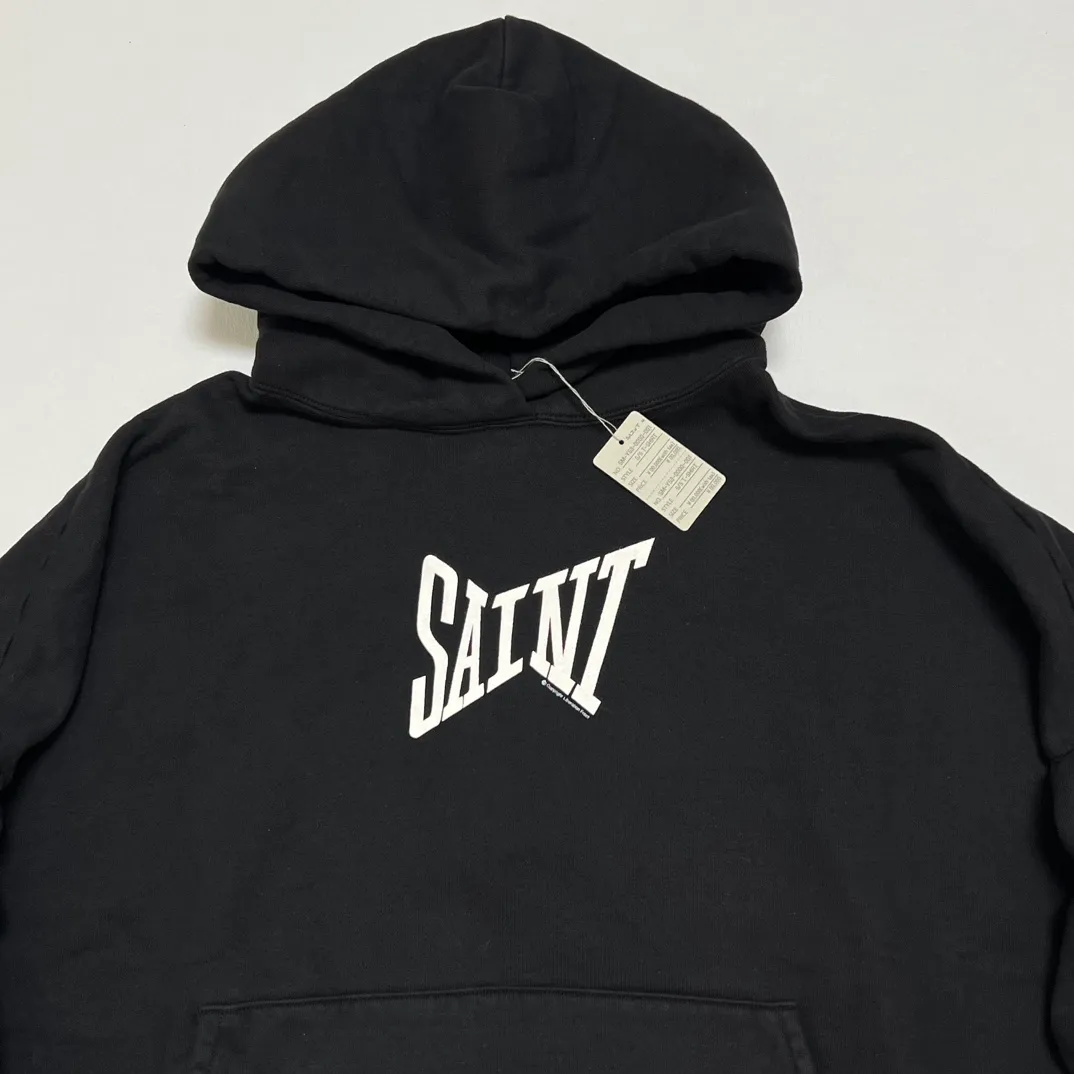 SAINT Mxxxxxx RIBON SAINT HOODIE/BLK The latest SAINT basic loose hoodie, black S-XL, original uniform high weight and light fleece sweatshirt fabric, custom woven and dyed, original loose short fat version, unchanged from the knife, original flavor, original accessories, fruit main mark/wash mark/cherub mark complete, ready-to-wear pre-shrunk without deformation after washing